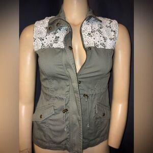Women's Green Lace Detail Vest